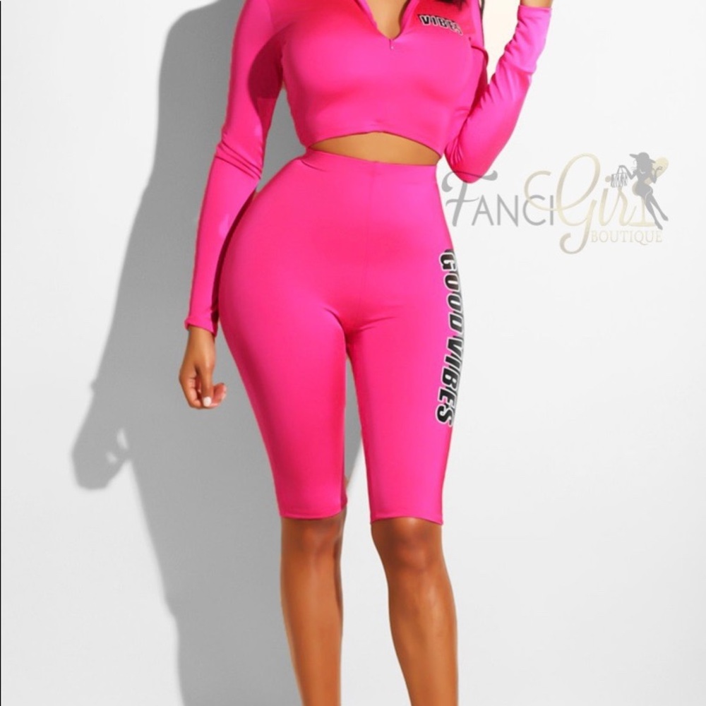 Fanci Fierce Workout Set - Picture 2 of 3